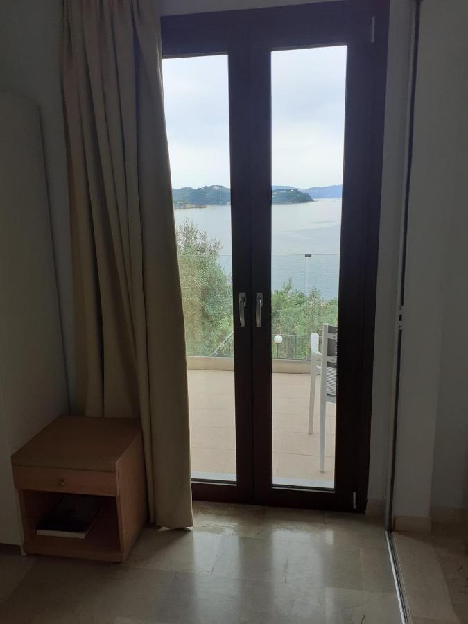 Senior Suite Zeus Vasilias  Esterno foto
